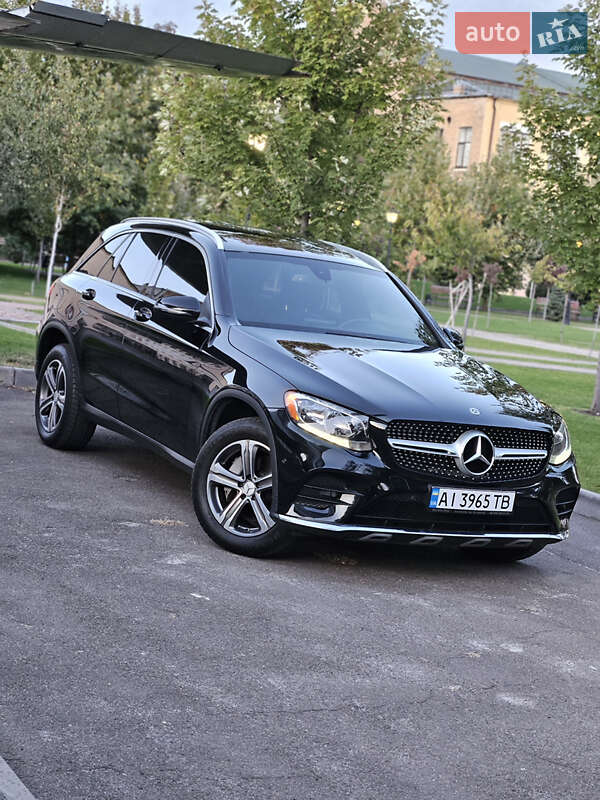 Позашляховик / Кросовер Mercedes-Benz GLC-Class 2017 в Києві