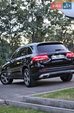Внедорожник / Кроссовер Mercedes-Benz GLC-Class 2017 в 