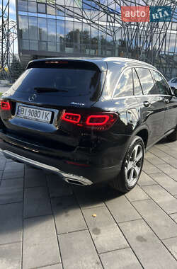 Внедорожник / Кроссовер Mercedes-Benz GLC-Class 2022 в 