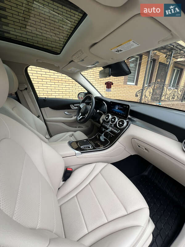 Внедорожник / Кроссовер Mercedes-Benz GLC-Class 2022 в Полтаве фото 25 Внедорожник / Кроссовер Mercedes-Benz GLC-Class 2022 в Полтаве