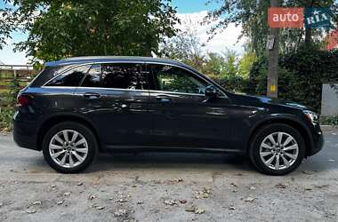 Внедорожник / Кроссовер Mercedes-Benz GLC-Class 2021 в 