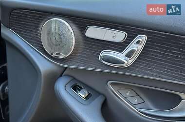 Внедорожник / Кроссовер Mercedes-Benz GLC-Class 2021 в 