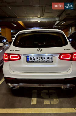 Внедорожник / Кроссовер Mercedes-Benz GLC-Class 2020 в 