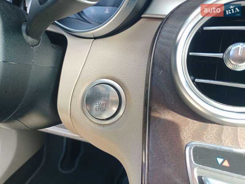 Позашляховик / Кросовер Mercedes-Benz GLC-Class 2018 в Львові