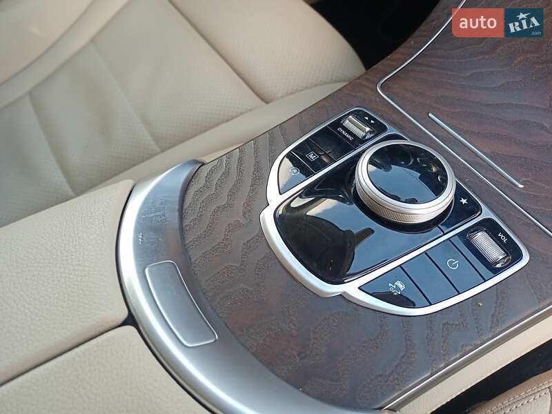 Позашляховик / Кросовер Mercedes-Benz GLC-Class 2018 в Львові