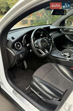 Внедорожник / Кроссовер Mercedes-Benz GLC-Class 2017 в 