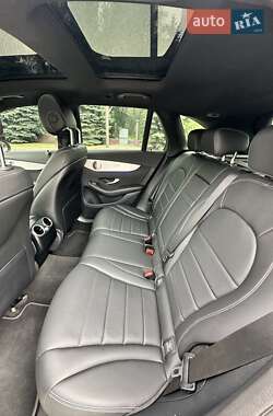Внедорожник / Кроссовер Mercedes-Benz GLC-Class 2022 в 