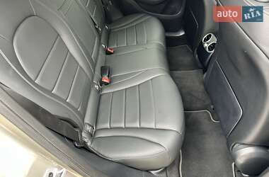 Внедорожник / Кроссовер Mercedes-Benz GLC-Class 2022 в 