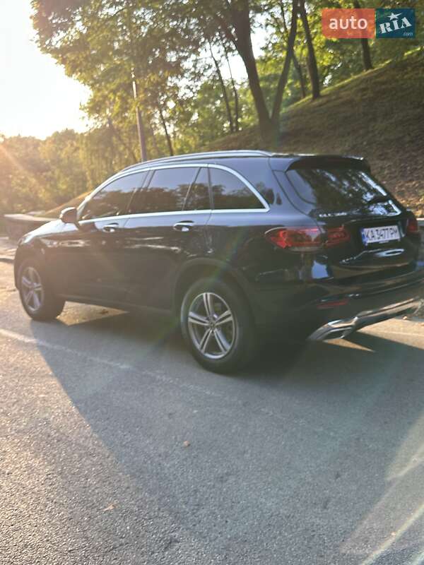 Позашляховик / Кросовер Mercedes-Benz GLC-Class 2020 в Києві