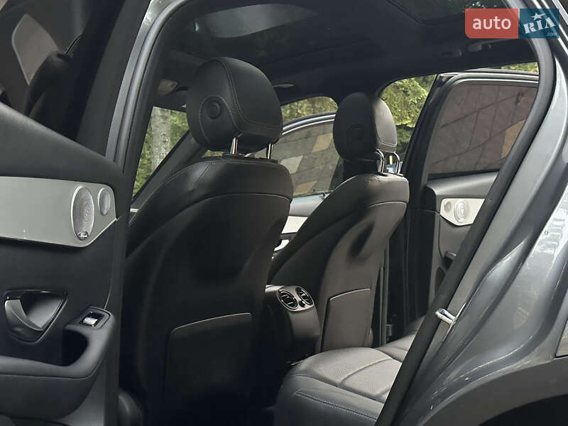 Внедорожник / Кроссовер Mercedes-Benz GLC-Class 2018 в Дрогобыче