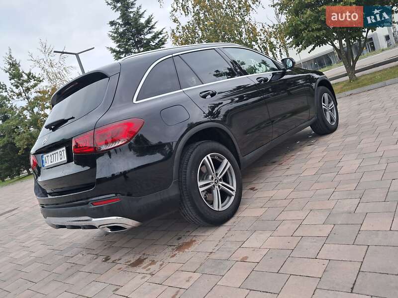 Внедорожник / Кроссовер Mercedes-Benz GLC-Class 2020 в Ивано-Франковске