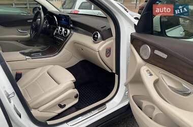 Позашляховик / Кросовер Mercedes-Benz GLC-Class 2020 в 