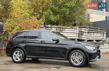 Внедорожник / Кроссовер Mercedes-Benz GLC-Class 2020 в 