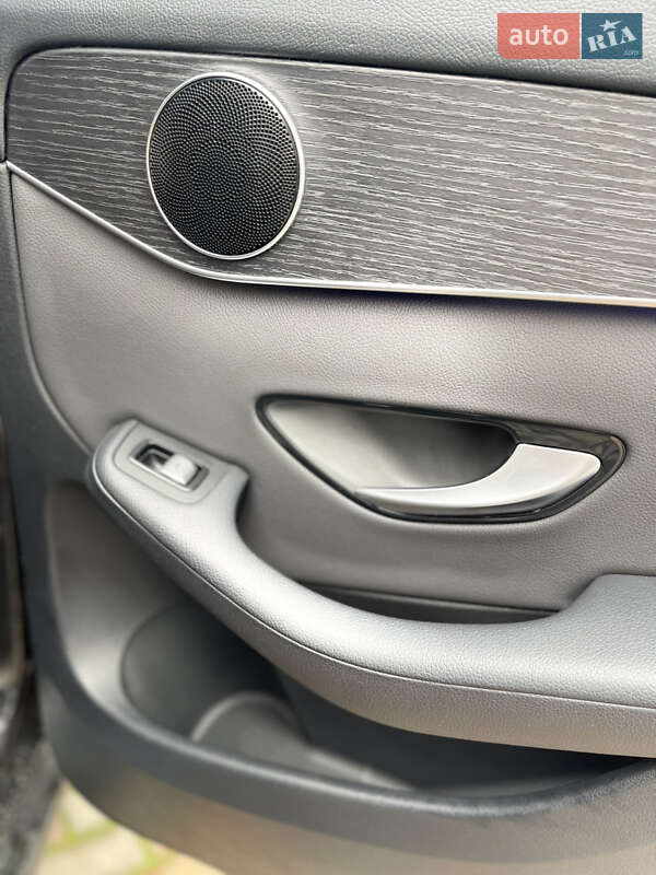 Внедорожник / Кроссовер Mercedes-Benz GLC-Class 2020 в Киеве фото 16 Внедорожник / Кроссовер Mercedes-Benz GLC-Class 2020 в Киеве