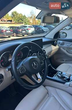 Внедорожник / Кроссовер Mercedes-Benz GLC-Class 2016 в 