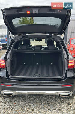 Внедорожник / Кроссовер Mercedes-Benz GLC-Class 2017 в 