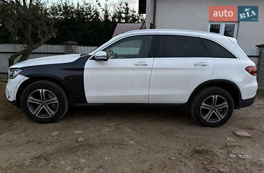 Внедорожник / Кроссовер Mercedes-Benz GLC-Class 2021 в 