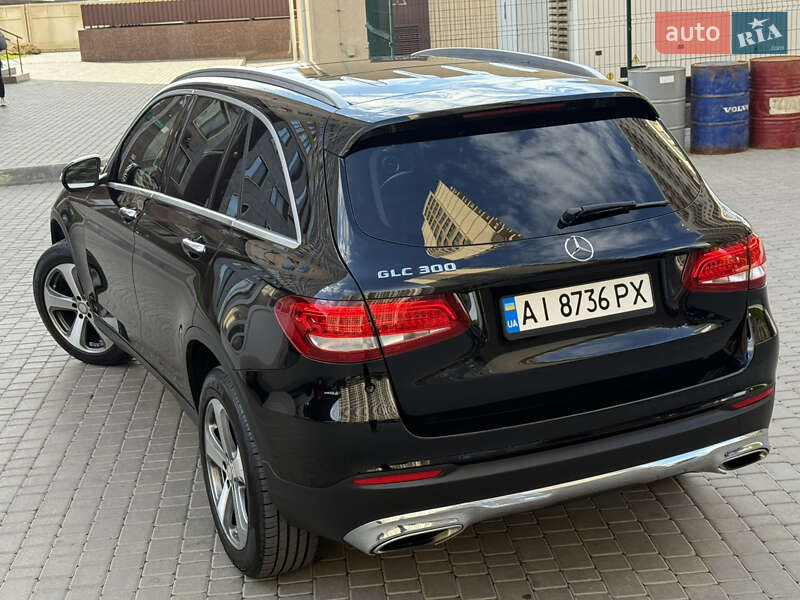 Внедорожник / Кроссовер Mercedes-Benz GLC-Class 2016 в Одессе