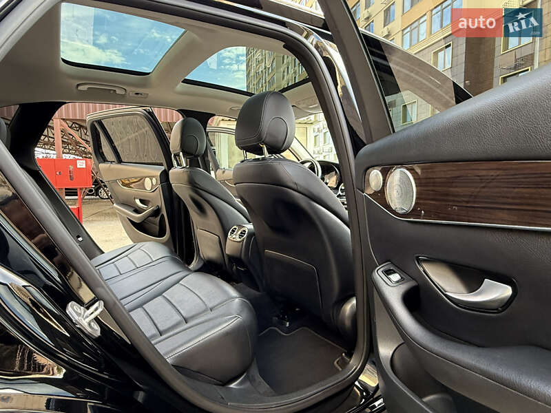 Внедорожник / Кроссовер Mercedes-Benz GLC-Class 2016 в Одессе