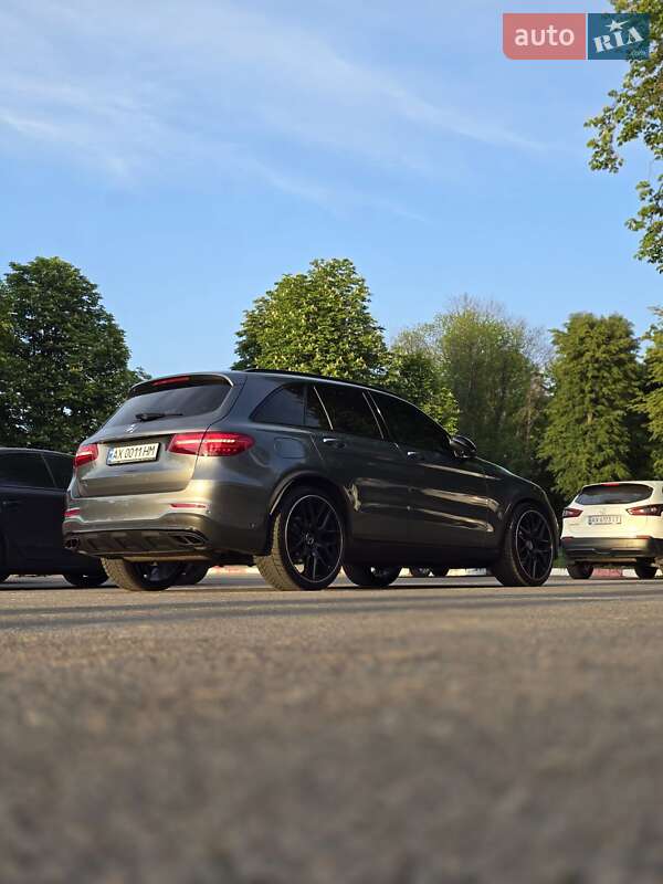 Позашляховик / Кросовер Mercedes-Benz GLC-Class 2017 в Харкові