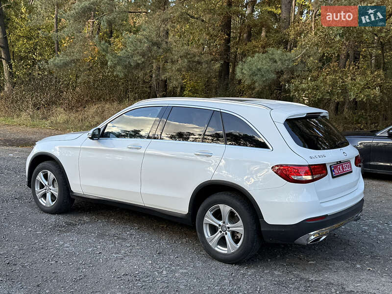 Позашляховик / Кросовер Mercedes-Benz GLC-Class 2016 в Володимирі фото 10 Позашляховик / Кросовер Mercedes-Benz GLC-Class 2016 в Володимирі