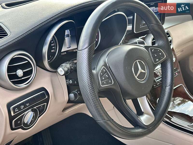 Внедорожник / Кроссовер Mercedes-Benz GLC-Class 2017 в Кропивницком