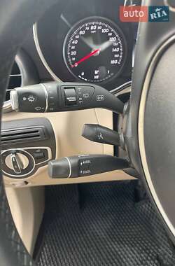 Внедорожник / Кроссовер Mercedes-Benz GLC-Class 2017 в 
