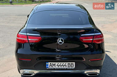 Позашляховик / Кросовер Mercedes-Benz GLC-Class 2017 в  фото 9 Позашляховик / Кросовер Mercedes-Benz GLC-Class 2017 в