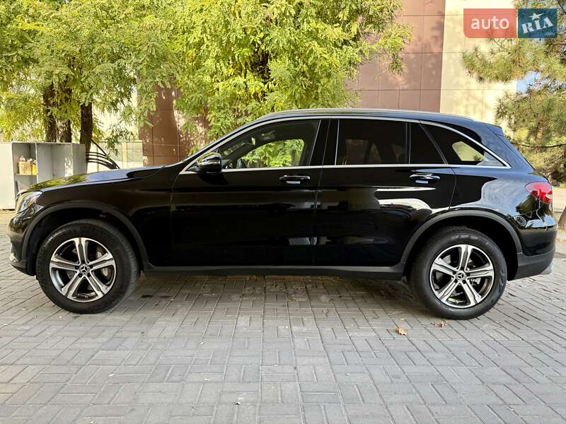 Внедорожник / Кроссовер Mercedes-Benz GLC-Class 2017 в Днепре фото 15 Внедорожник / Кроссовер Mercedes-Benz GLC-Class 2017 в Днепре