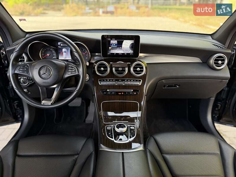 Внедорожник / Кроссовер Mercedes-Benz GLC-Class 2017 в Днепре фото 20 Внедорожник / Кроссовер Mercedes-Benz GLC-Class 2017 в Днепре