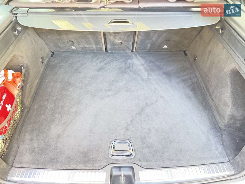 Внедорожник / Кроссовер Mercedes-Benz GLC-Class 2017 в Киеве фото 23 Внедорожник / Кроссовер Mercedes-Benz GLC-Class 2017 в Киеве