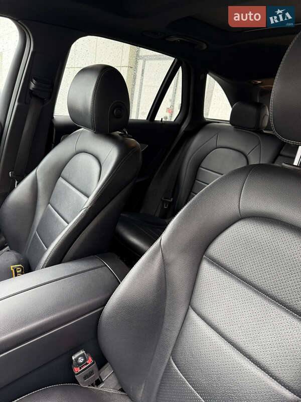 Внедорожник / Кроссовер Mercedes-Benz GLC-Class 2019 в Киеве