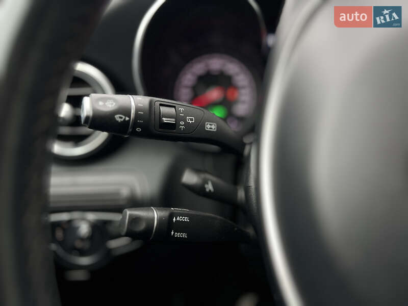 Позашляховик / Кросовер Mercedes-Benz GLC-Class 2018 в Києві