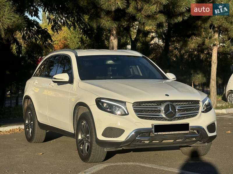 Внедорожник / Кроссовер Mercedes-Benz GLC-Class 2017 в Одессе фото 5 Внедорожник / Кроссовер Mercedes-Benz GLC-Class 2017 в Одессе