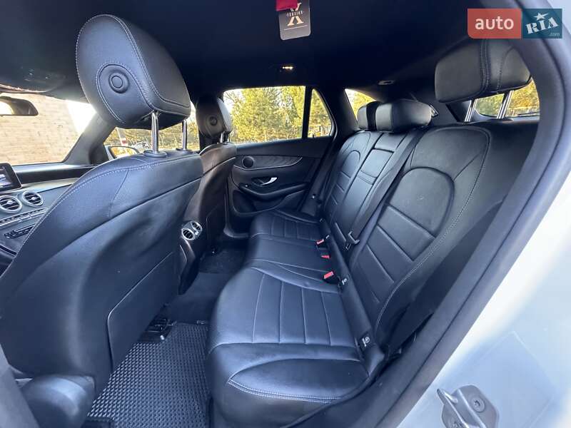 Внедорожник / Кроссовер Mercedes-Benz GLC-Class 2017 в Одессе фото 18 Внедорожник / Кроссовер Mercedes-Benz GLC-Class 2017 в Одессе
