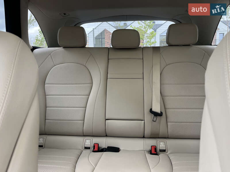 Внедорожник / Кроссовер Mercedes-Benz GLC-Class 2019 в Белой Церкви фото 26 Внедорожник / Кроссовер Mercedes-Benz GLC-Class 2019 в Белой Церкви