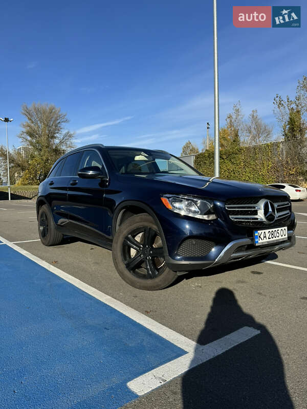 Mercedes-Benz GLC-Class 2016 Mercedes-Benz GLC-Class 2016