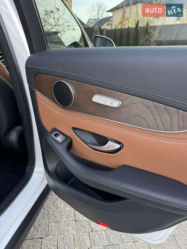 Позашляховик / Кросовер Mercedes-Benz GLC-Class 2018 в Чернівцях фото 31 Позашляховик / Кросовер Mercedes-Benz GLC-Class 2018 в Чернівцях