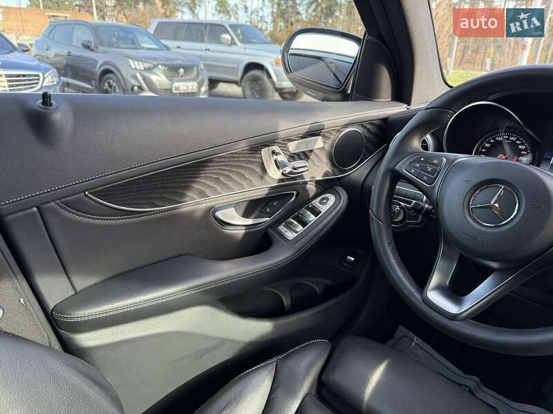 Позашляховик / Кросовер Mercedes-Benz GLC-Class 2017 в Києві фото 13 Позашляховик / Кросовер Mercedes-Benz GLC-Class 2017 в Києві