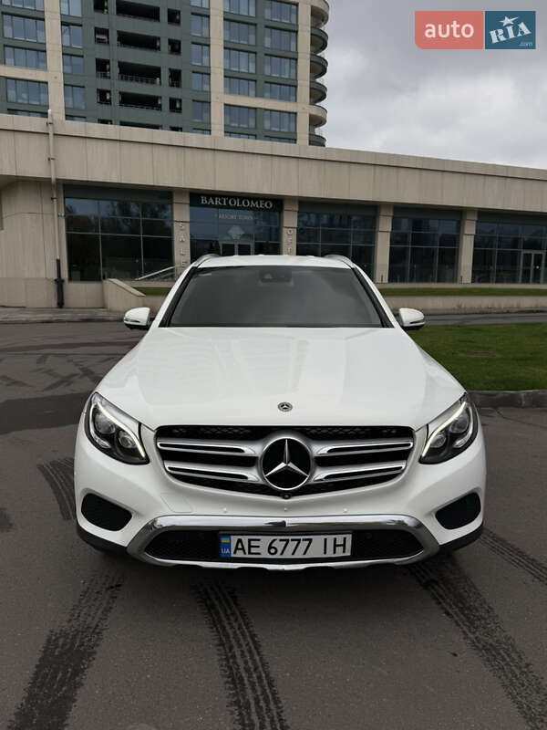Внедорожник / Кроссовер Mercedes-Benz GLC-Class 2018 в Днепре