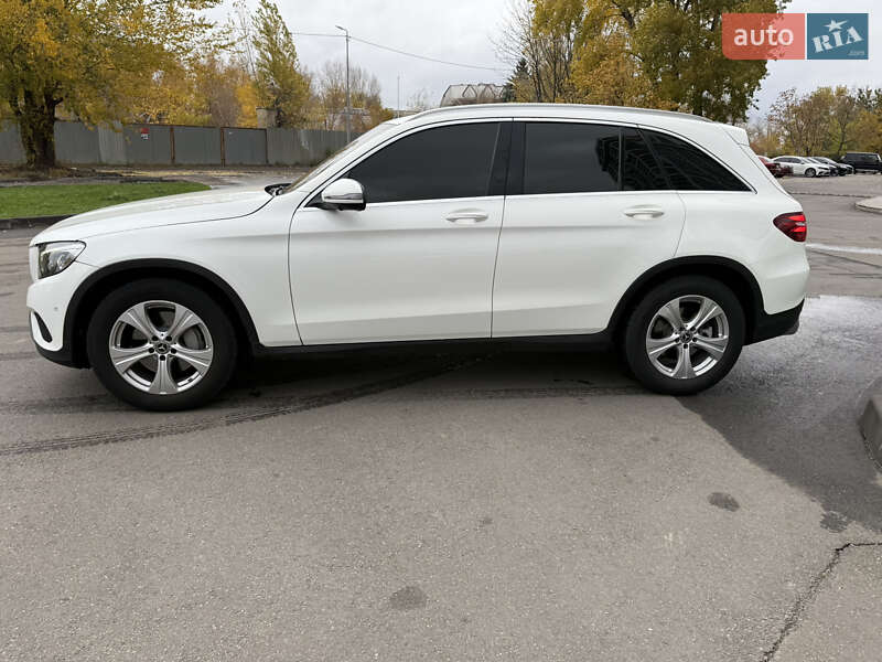Внедорожник / Кроссовер Mercedes-Benz GLC-Class 2018 в Днепре