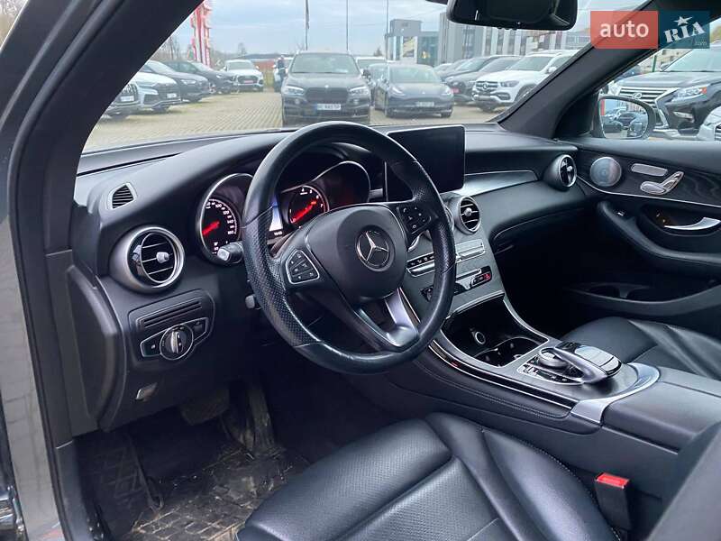 Позашляховик / Кросовер Mercedes-Benz GLC-Class 2017 в Львові фото 11 Позашляховик / Кросовер Mercedes-Benz GLC-Class 2017 в Львові