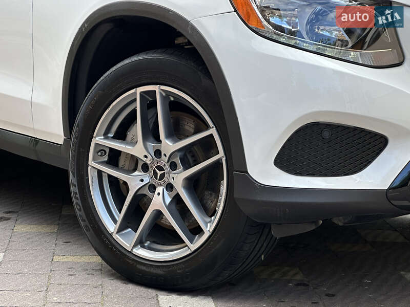 Позашляховик / Кросовер Mercedes-Benz GLC-Class 2018 в Дрогобичі фото 32 Позашляховик / Кросовер Mercedes-Benz GLC-Class 2018 в Дрогобичі