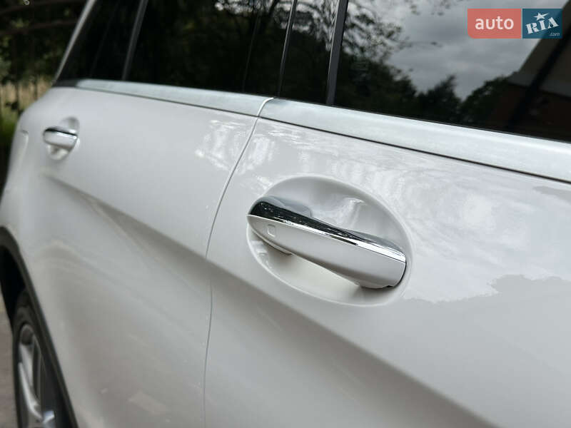 Позашляховик / Кросовер Mercedes-Benz GLC-Class 2018 в Дрогобичі фото 38 Позашляховик / Кросовер Mercedes-Benz GLC-Class 2018 в Дрогобичі