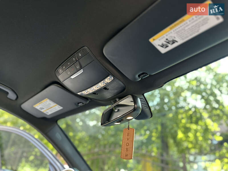 Позашляховик / Кросовер Mercedes-Benz GLC-Class 2018 в Дрогобичі фото 100 Позашляховик / Кросовер Mercedes-Benz GLC-Class 2018 в Дрогобичі