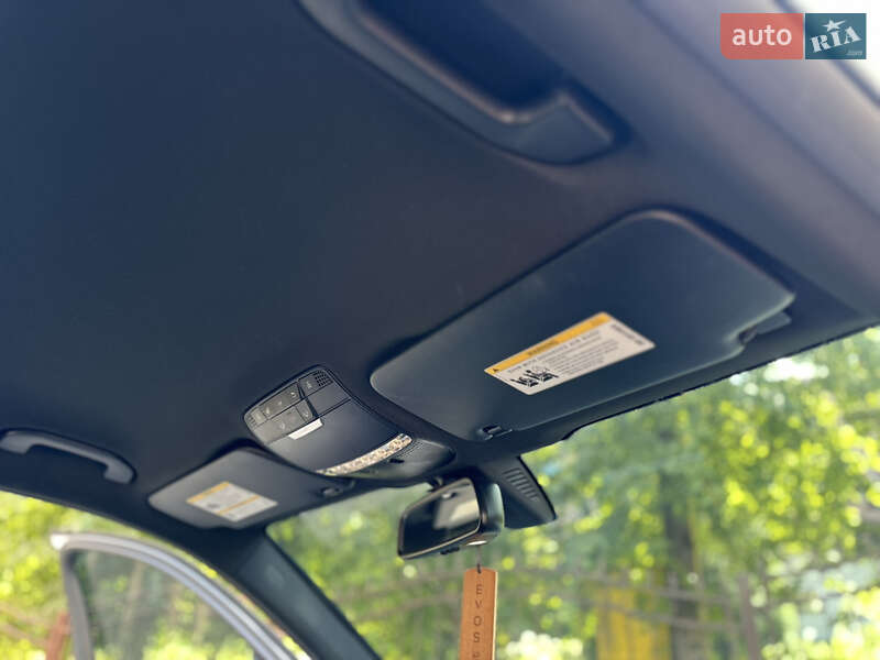 Позашляховик / Кросовер Mercedes-Benz GLC-Class 2018 в Дрогобичі фото 105 Позашляховик / Кросовер Mercedes-Benz GLC-Class 2018 в Дрогобичі