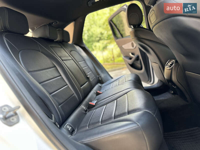 Позашляховик / Кросовер Mercedes-Benz GLC-Class 2018 в Дрогобичі фото 112 Позашляховик / Кросовер Mercedes-Benz GLC-Class 2018 в Дрогобичі