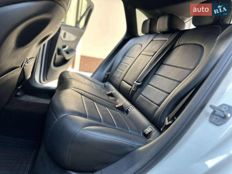 Позашляховик / Кросовер Mercedes-Benz GLC-Class 2018 в Дрогобичі фото 118 Позашляховик / Кросовер Mercedes-Benz GLC-Class 2018 в Дрогобичі