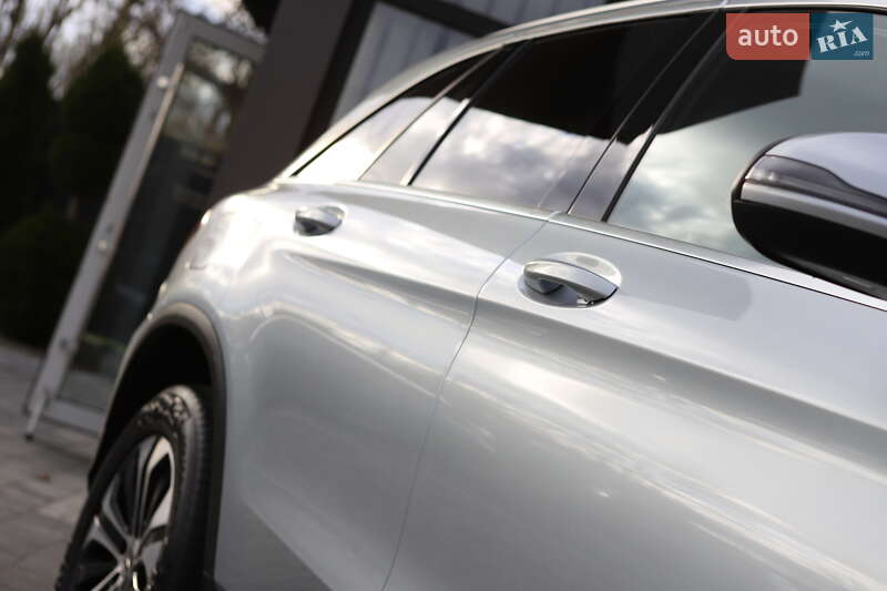Внедорожник / Кроссовер Mercedes-Benz GLC-Class 2022 в Дрогобыче