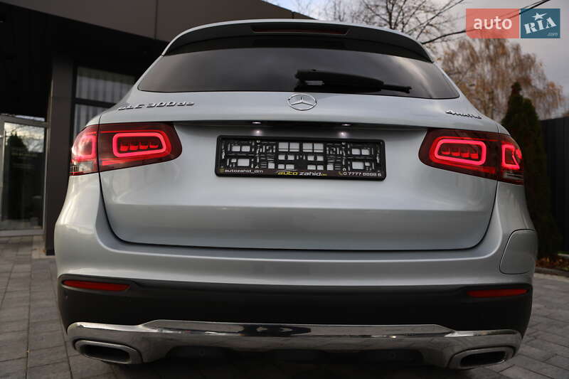 Внедорожник / Кроссовер Mercedes-Benz GLC-Class 2022 в Дрогобыче